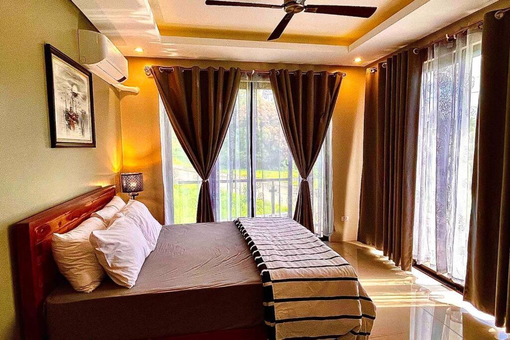 Overlooking Staycation At Sandari Batulao Tagaytay City Zewnętrze zdjęcie