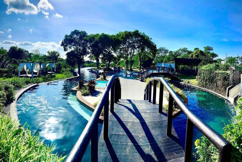 Overlooking Staycation At Sandari Batulao Tagaytay City Zewnętrze zdjęcie